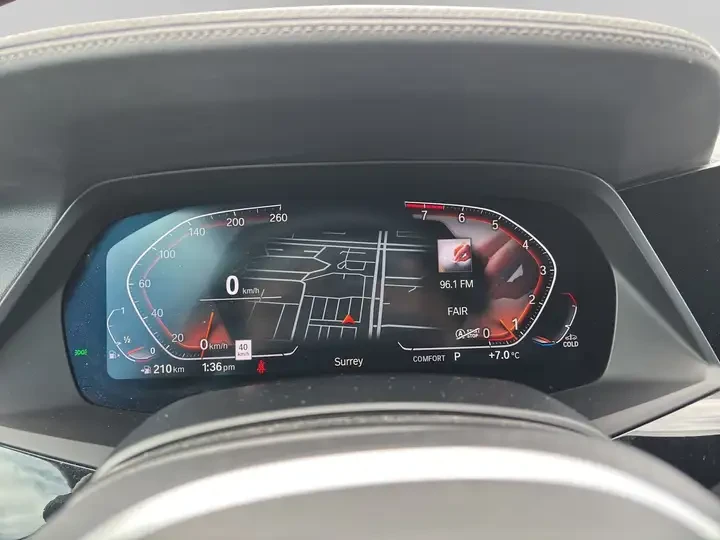 BMW X5 M SPORT/АDAPTIVE SUSPENSION/SWAROVSKI/KEYLESS, снимка 9 - Автомобили и джипове - 54348521