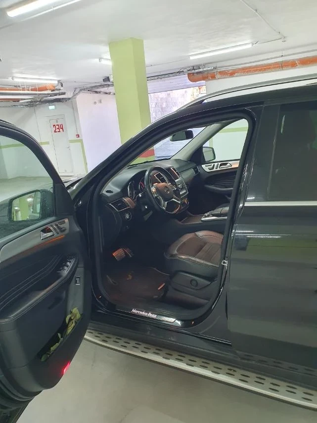 Mercedes-Benz ML 350 Bluetech, снимка 4 - Автомобили и джипове - 55749301