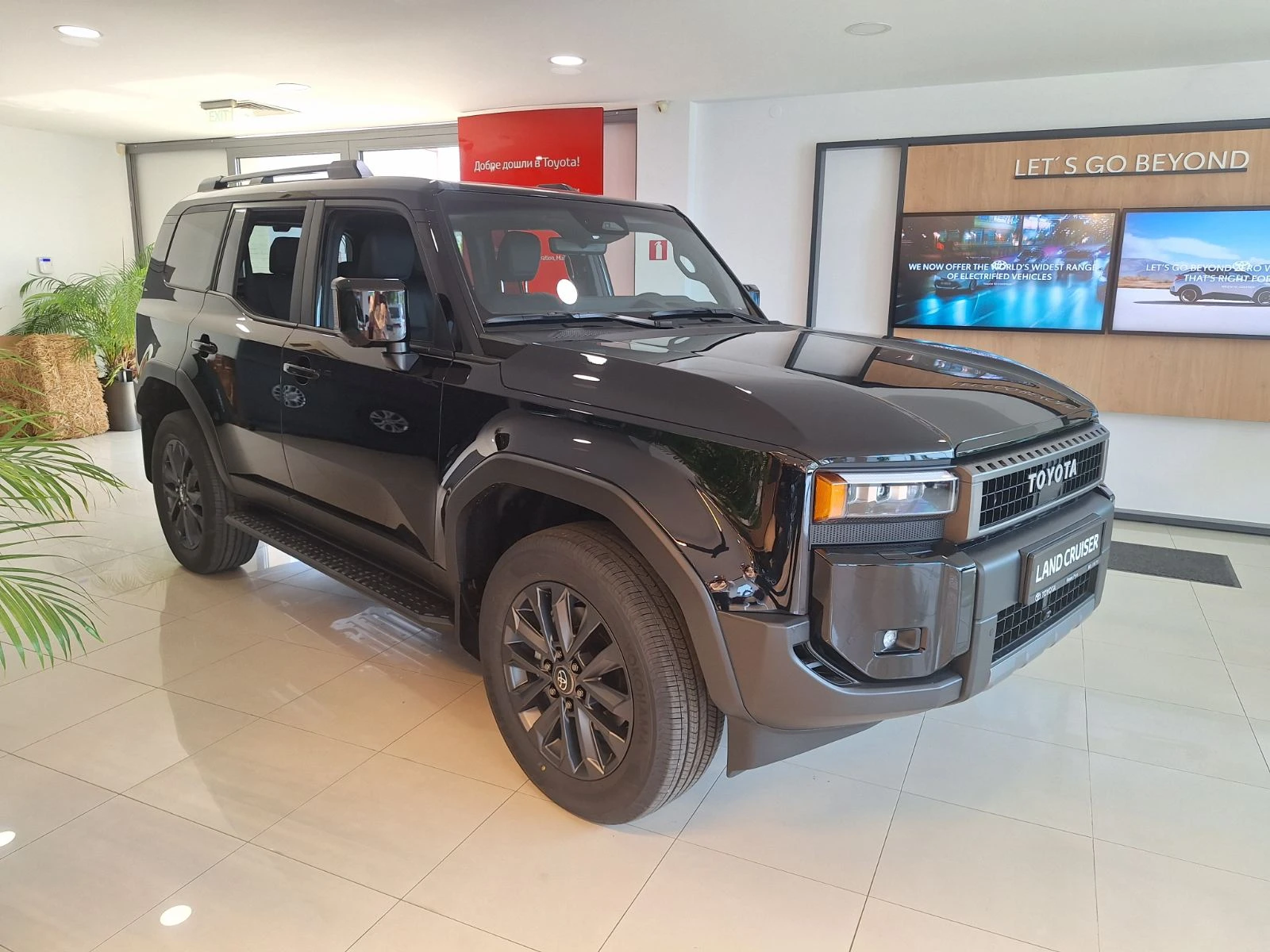 Toyota Land cruiser 250 2.8D Luxury - изображение 7