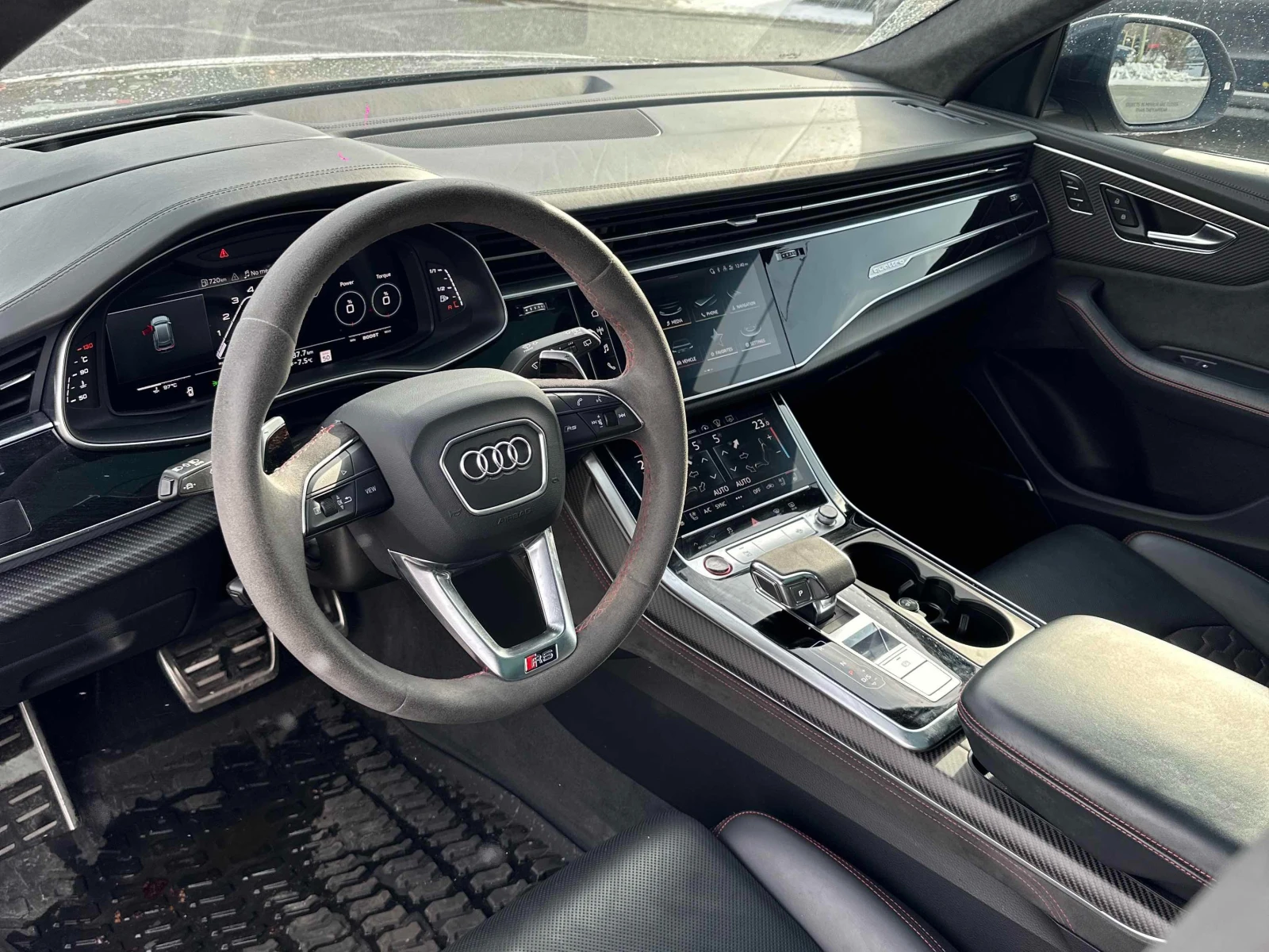 Audi RSQ8 CARFAX * * АВТО КРЕДИТ * *  - изображение 8