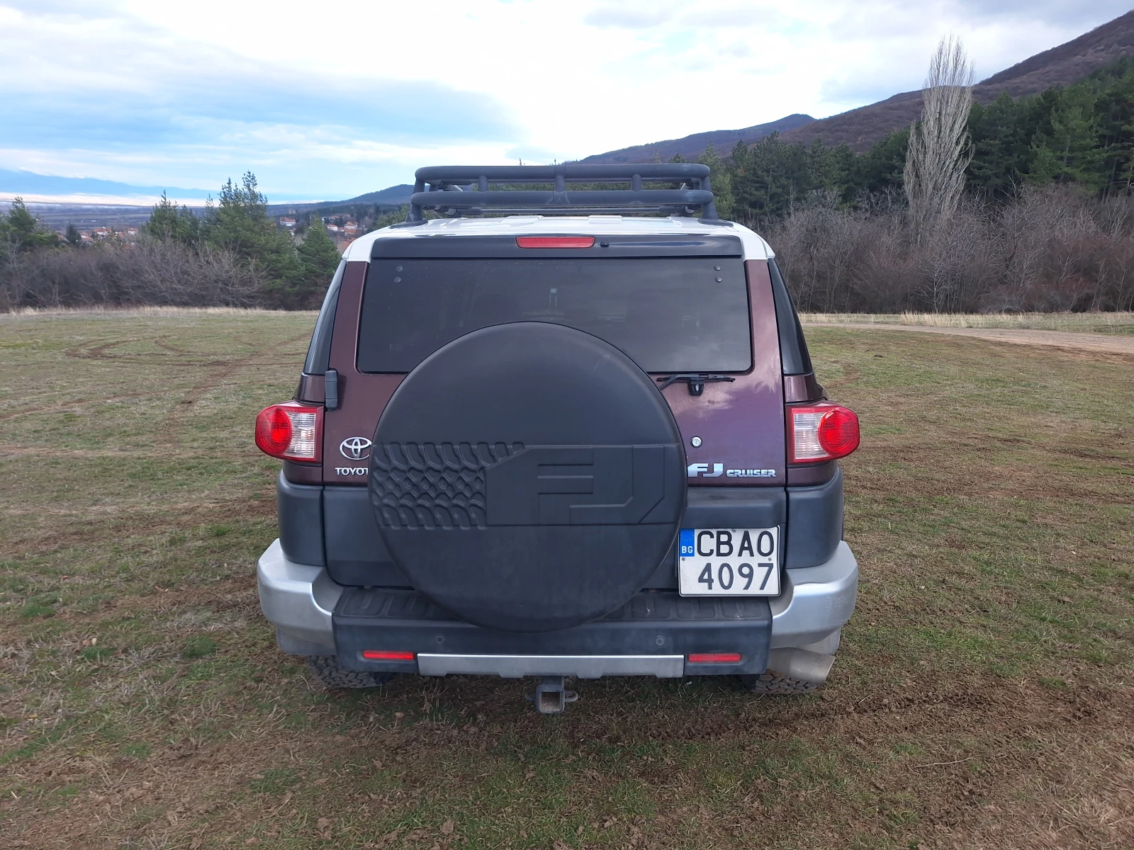 Toyota Fj cruiser 4.0 i V6 Automatic, LPG, А-Trac, Блокаж на диф, снимка 4 - Автомобили и джипове - 53610310