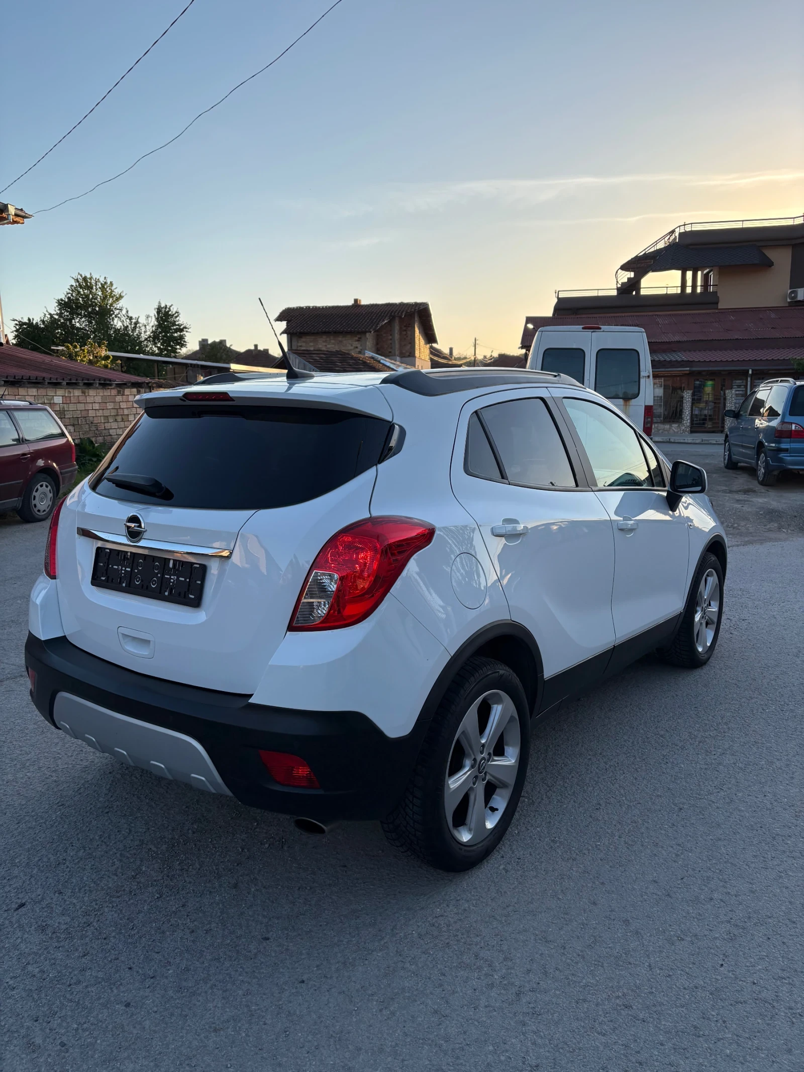 Opel Mokka 1.7CDTI 131КС , снимка 4 - Автомобили и джипове - 54326069