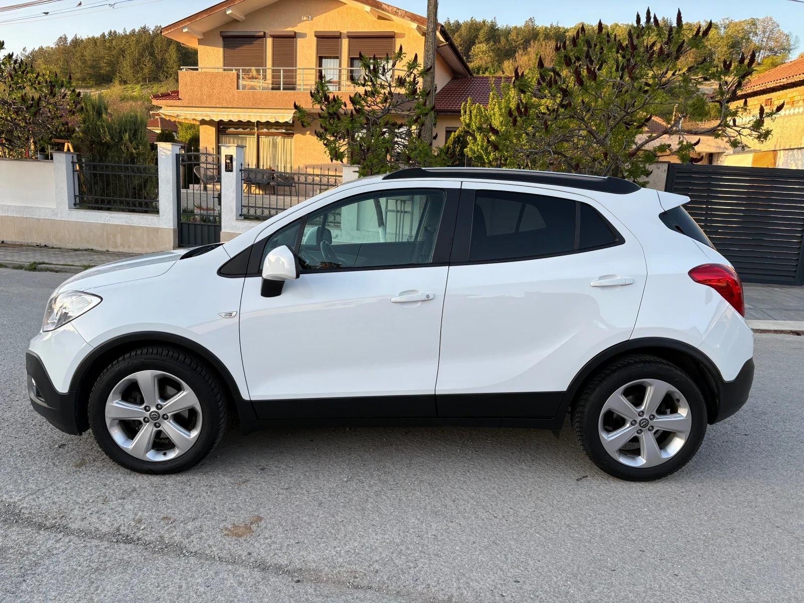 Opel Mokka 1.7CDTI 131КС , снимка 7 - Автомобили и джипове - 54326069