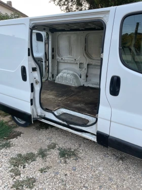 Opel Vivaro 1.9CDTI KLIMA ITALI, снимка 10