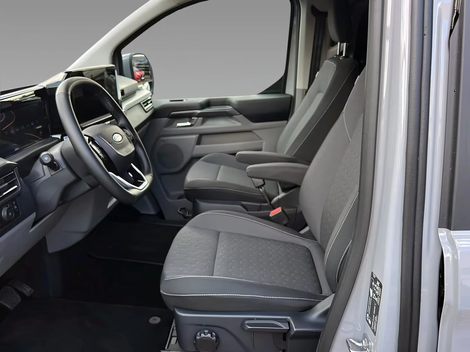 Ford Tourneo CUSTOM/170HP/L2/TITANIUM/NAVI/LED/CPLAY/536q, снимка 7 - Бусове и автобуси - 55433953
