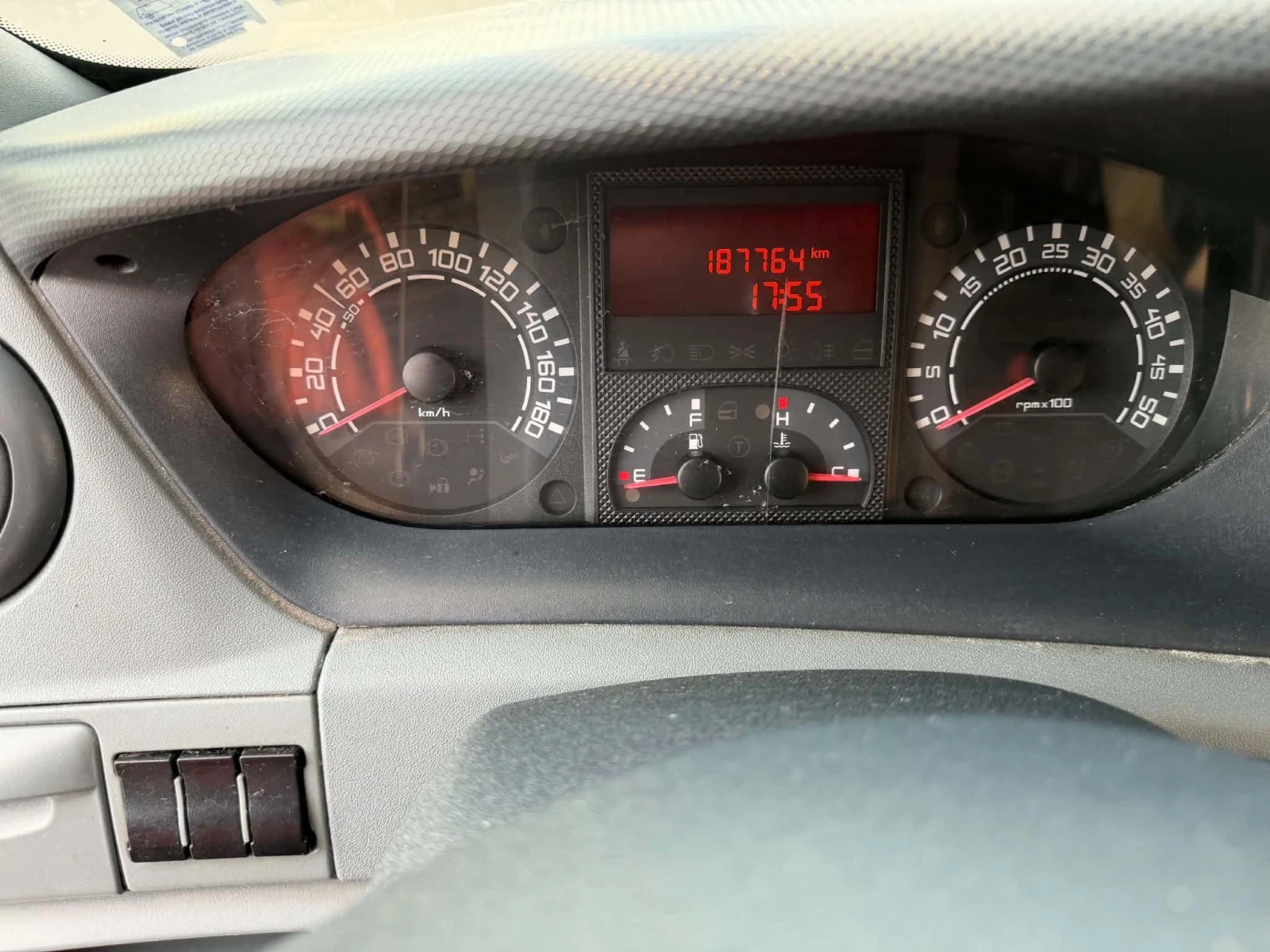 Iveco 35S18 35S18 3.0diesel, снимка 9 - Бусове и автобуси - 55606609