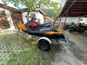 Джет Bombardier Sea Doo SPARK trixx 2up/колесар, снимка 6