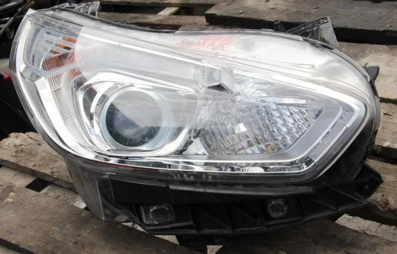 Светлини за Ford S-Max, снимка 2 - Части - 46033529