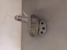 Тампон двигател опел зафира,астра 1.9цдти 