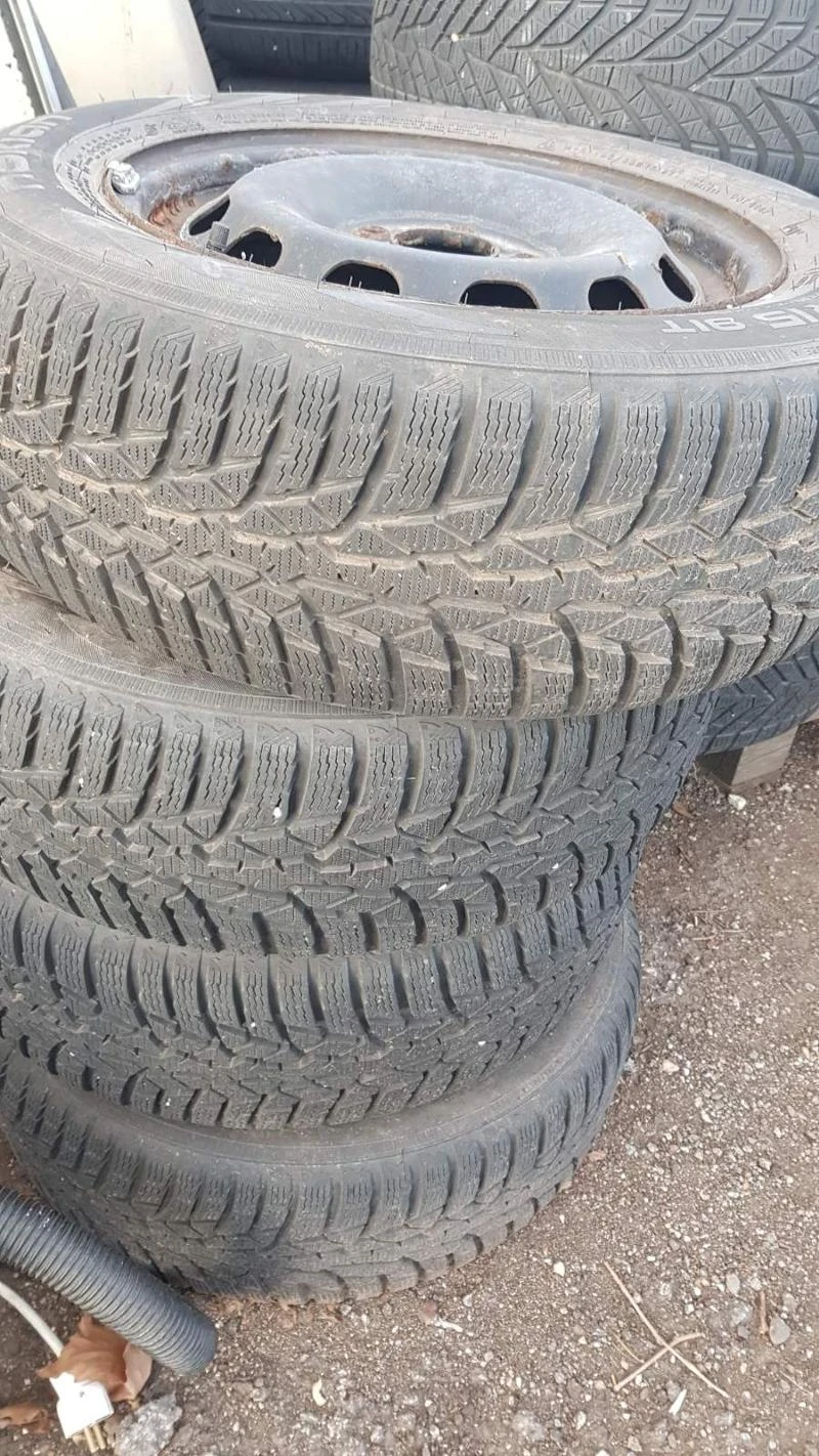 Гуми с джанти Maxxis 195/65R15, снимка 1 - Гуми и джанти - 35356289