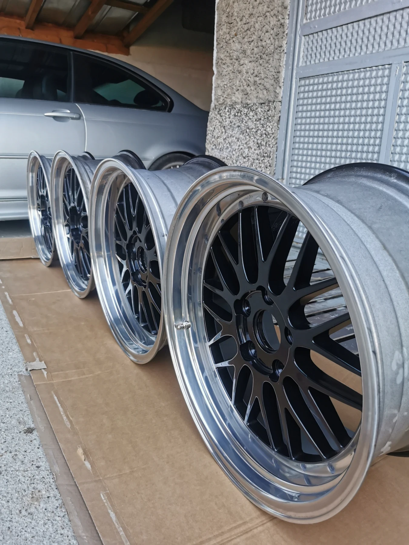 ���� � ������ 235/40R18 | Mobile.bg � ����������� 2