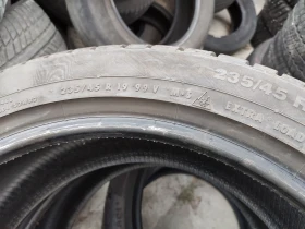 Гуми Зимни 235/45R19, снимка 6 - Гуми и джанти - 47834505