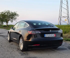 Tesla Model 3 Лонг Рейндж 4x4 , снимка 5