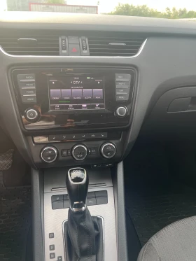 Skoda Octavia закупена от Шкода България, снимка 8