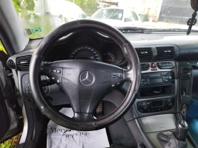 Mercedes-Benz C 200, снимка 9