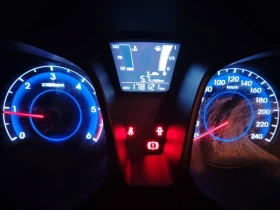 Hyundai Ix20, снимка 9