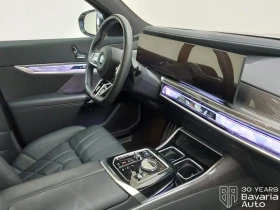 BMW i7 M70 xDrive Automatic, снимка 8