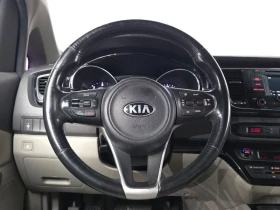 Kia Carnival 9-seater Prestige| 200к.с., снимка 13
