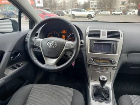 Toyota Avensis Комби, снимка 10