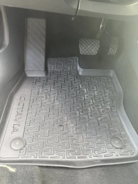 Skoda Octavia 1.5 МЕТАН/ АВТОМАТ ГОТОВ ЛИЗИНГ - 5600 € / 10952.65 лв. - 39747987 14