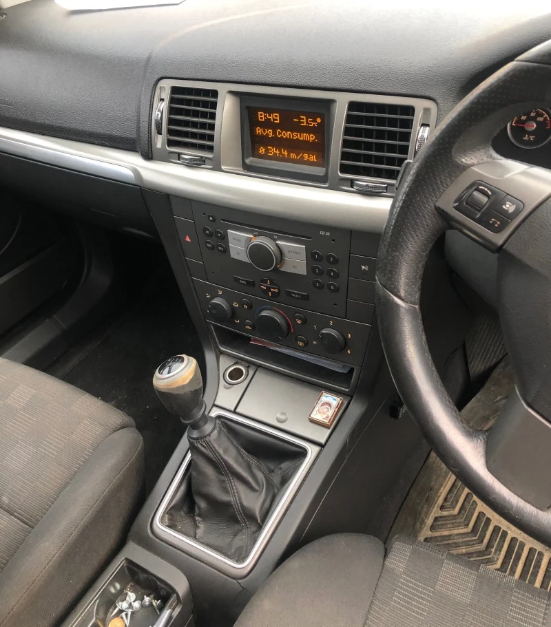 Opel Vectra 1.8 i, снимка 9 - Автомобили и джипове - 39583702