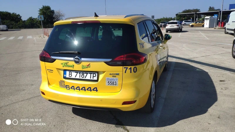 Opel Zafira 1.6CNG, снимка 4 - Автомобили и джипове - 47401668