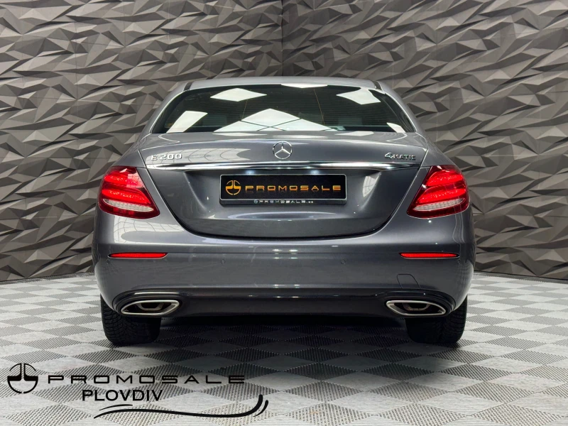 Mercedes-Benz E 200 4Matic Sport Style* Подгрев* Камера, снимка 4 - Автомобили и джипове - 48152713