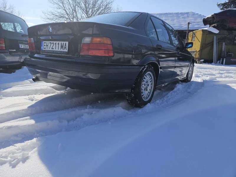 BMW 318 E36 M43b18, снимка 3 - Автомобили и джипове - 49222505