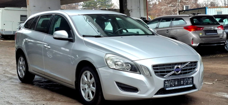 Volvo V60 DRIVE E, снимка 3 - Автомобили и джипове - 49328497