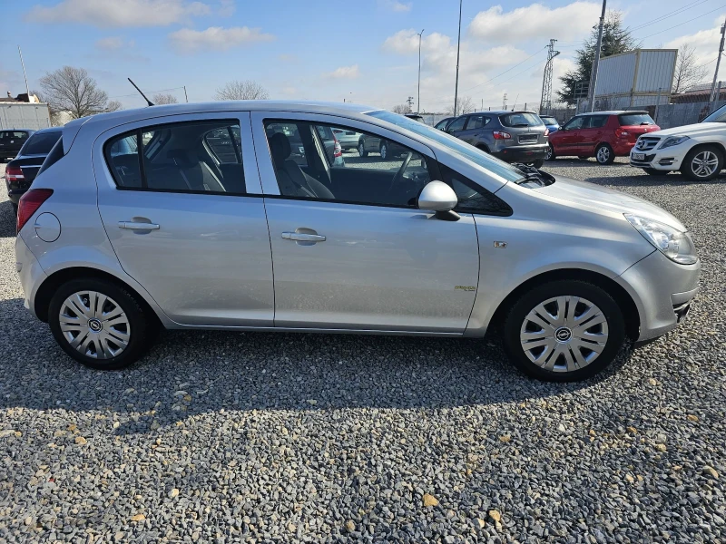 Opel Corsa 1.2i 80k.s , снимка 4 - Автомобили и джипове - 49349035