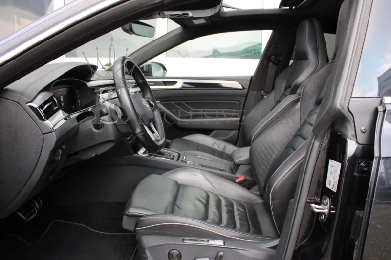VW Arteon 4-MOTION* R-LINE* PANO* 360* H&K* , снимка 5 - Автомобили и джипове - 51963507