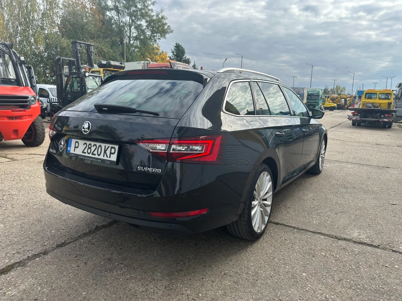Skoda Superb, снимка 7 - Автомобили и джипове - 52047220