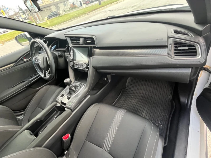 Honda Civic Hatchback Sport АвтоКредит* (ЦЕНА ДО БГ), снимка 10 - Автомобили и джипове - 52588509