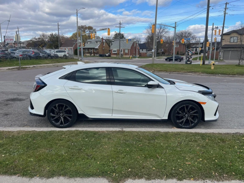 Honda Civic Hatchback Sport АвтоКредит* (ЦЕНА ДО БГ), снимка 4 - Автомобили и джипове - 52588509