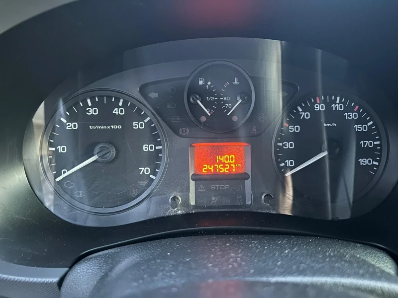 Citroen Berlingo, снимка 11 - Автомобили и джипове - 52592478