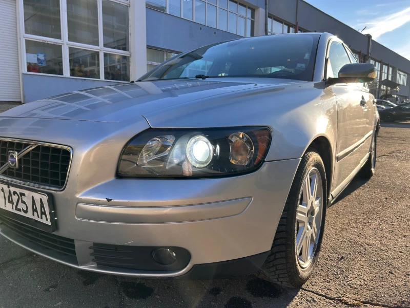 Volvo S40, снимка 13 - Автомобили и джипове - 52715598