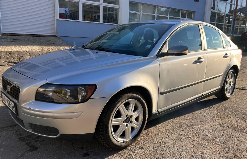 Volvo S40, снимка 5 - Автомобили и джипове - 52715598