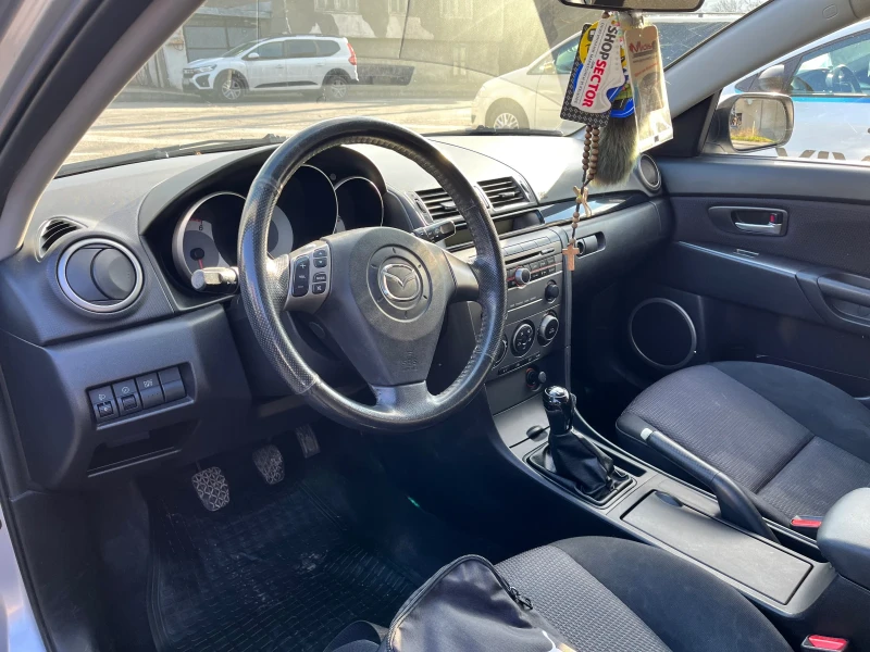 Mazda 3, снимка 13 - Автомобили и джипове - 52961185