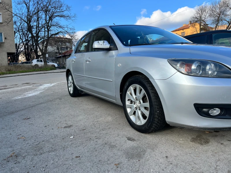 Mazda 3, снимка 15 - Автомобили и джипове - 52961185