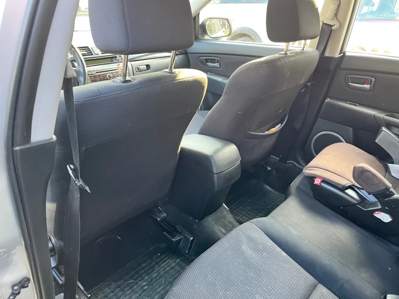 Mazda 3, снимка 11 - Автомобили и джипове - 52961185