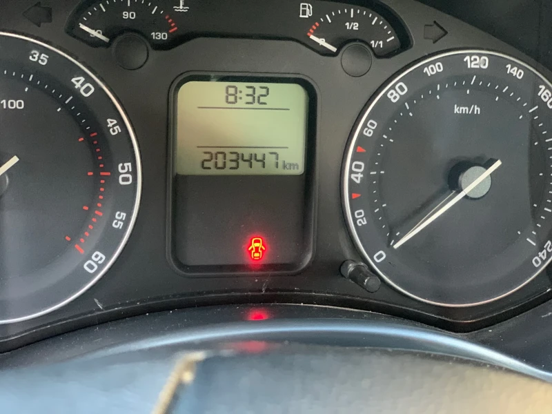 Skoda Octavia 1.9 105 к.с., снимка 8 - Автомобили и джипове - 52974885