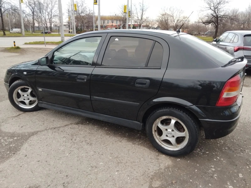 Opel Astra 1.6//KLIMA///, снимка 5 - Автомобили и джипове - 53370199