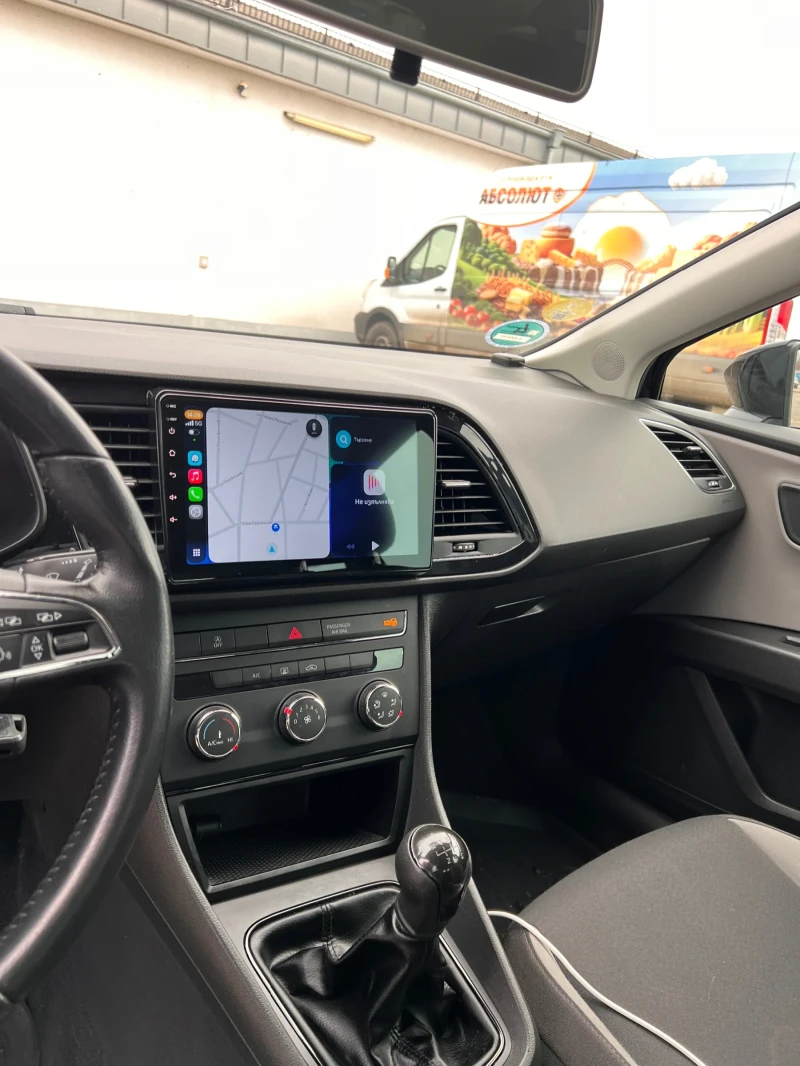 Seat Leon ST 1.6тди 110кс ECOMOTIVE / Топ състояние, снимка 9 - Автомобили и джипове - 53392880