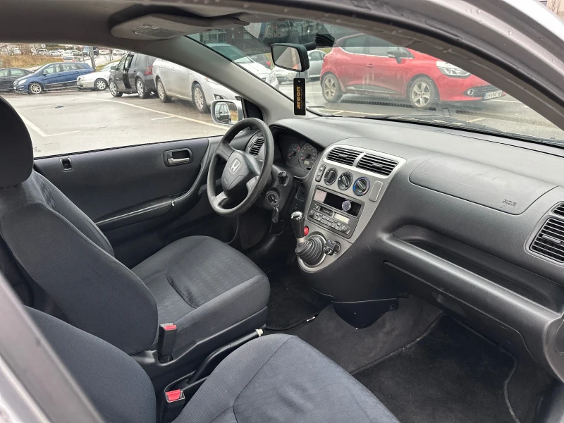 Honda Civic 1.7 CDTI, снимка 10 - Автомобили и джипове - 53489410