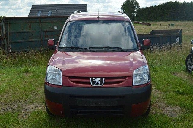 Peugeot Partner 1.6 HDI, 90 кс., снимка 1 - Автомобили и джипове - 15144681