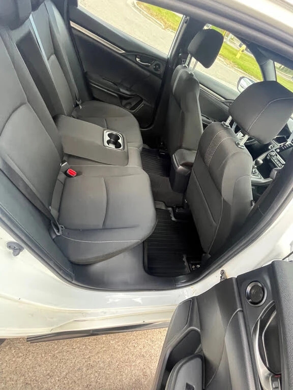 Honda Civic Hatchback Sport АвтоКредит* (ЦЕНА ДО БГ), снимка 14 - Автомобили и джипове - 52588509