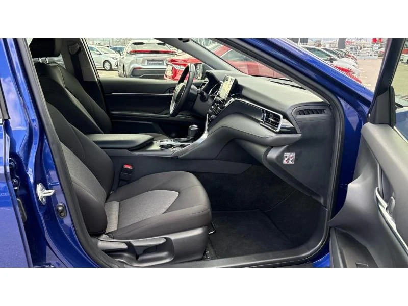 Toyota Camry 2.5 HSD CVT FWD BUSINESS, снимка 6 - Автомобили и джипове - 53993943