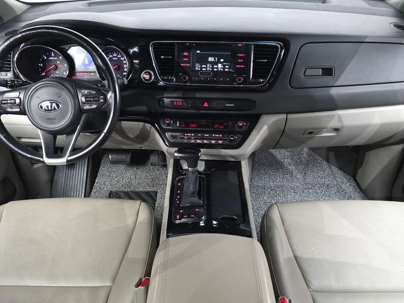 Kia Carnival 9-seater Prestige| 200к.с., снимка 7 - Автомобили и джипове - 56294160