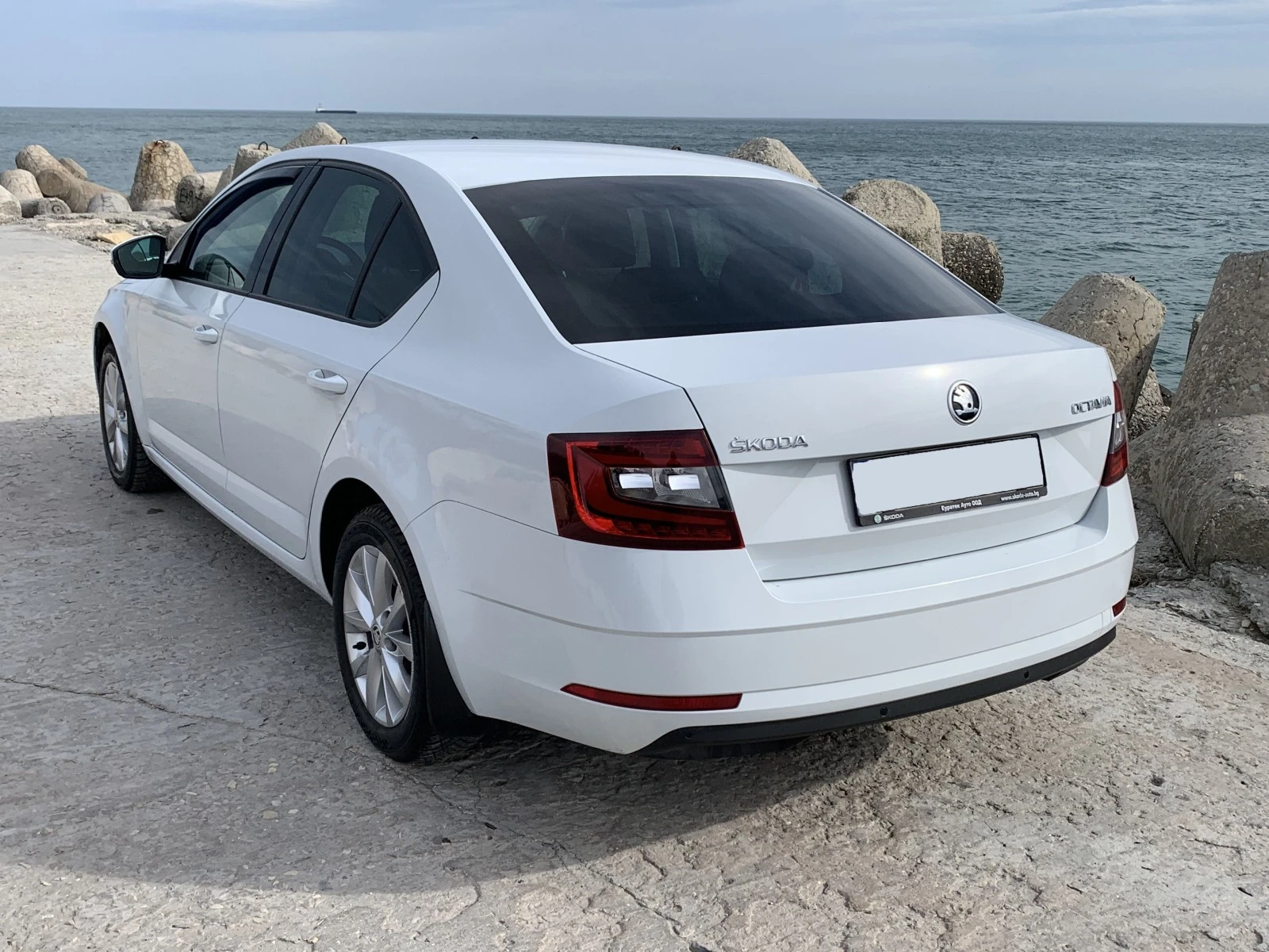 Skoda Octavia 3 Vision facelift 1,6TDI - изображение 3