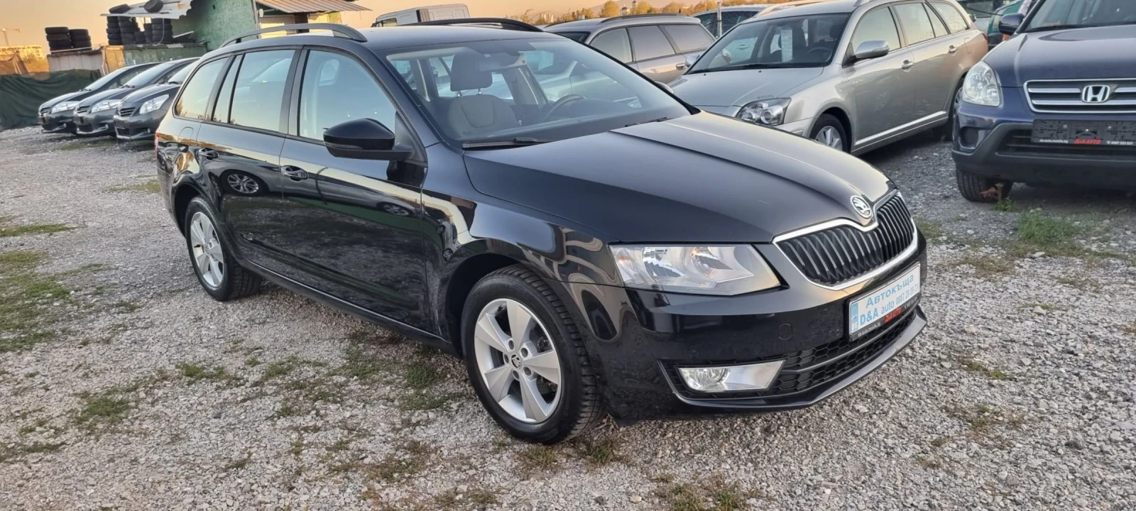 Skoda Octavia 2.0TDI 150к.с Швейцария 4х4 ЧЕРЕН ПЕТЪК  - изображение 3